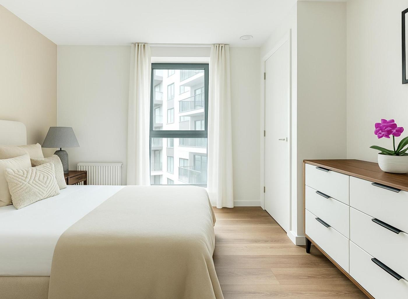 2 Bed Riverside Flat In Wandsworth Appartement Londen
